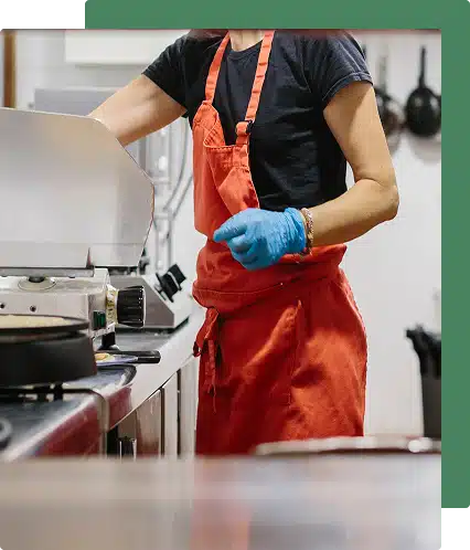 resturant-cleaning-serivices-kitchen-cleaning-with-industries-section-img