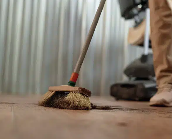 warehouse-cleaning-services-faqs-section-img